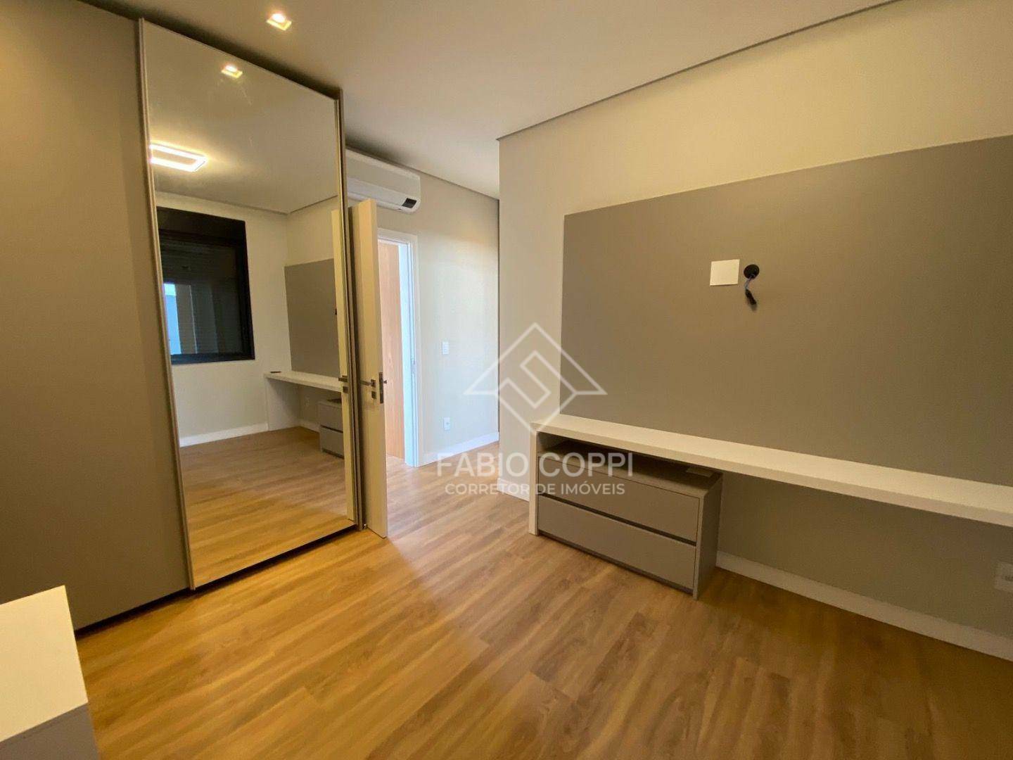 Casa de Condomínio à venda com 4 quartos, 383m² - Foto 22