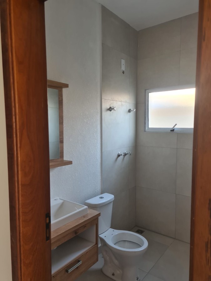 Casa à venda com 3 quartos, 85m² - Foto 4