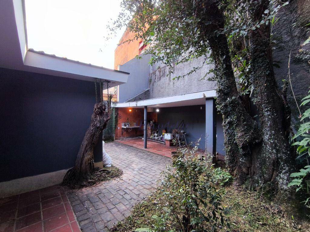 Casa à venda com 4 quartos, 332m² - Foto 44