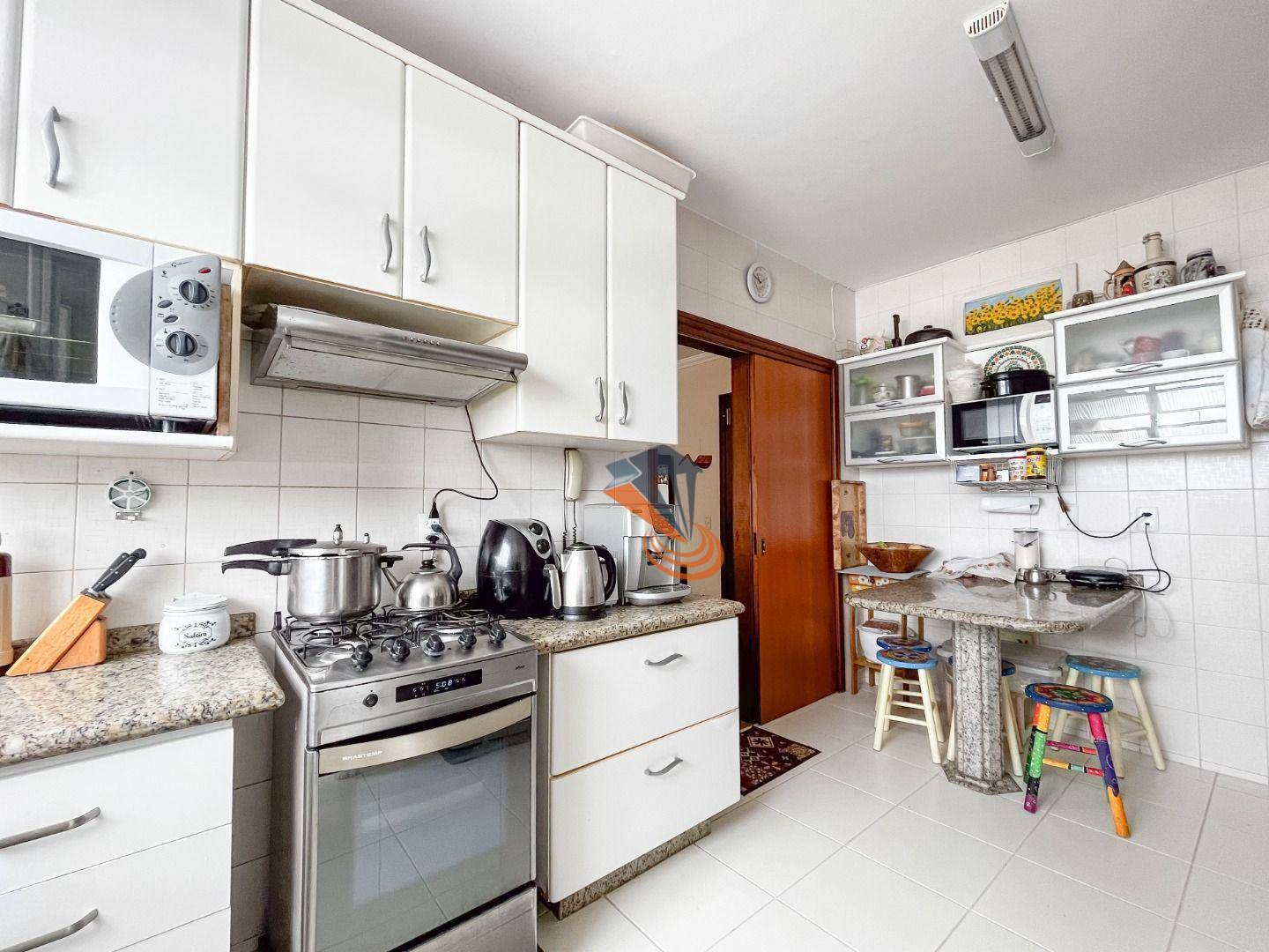 Apartamento à venda com 4 quartos, 112m² - Foto 6