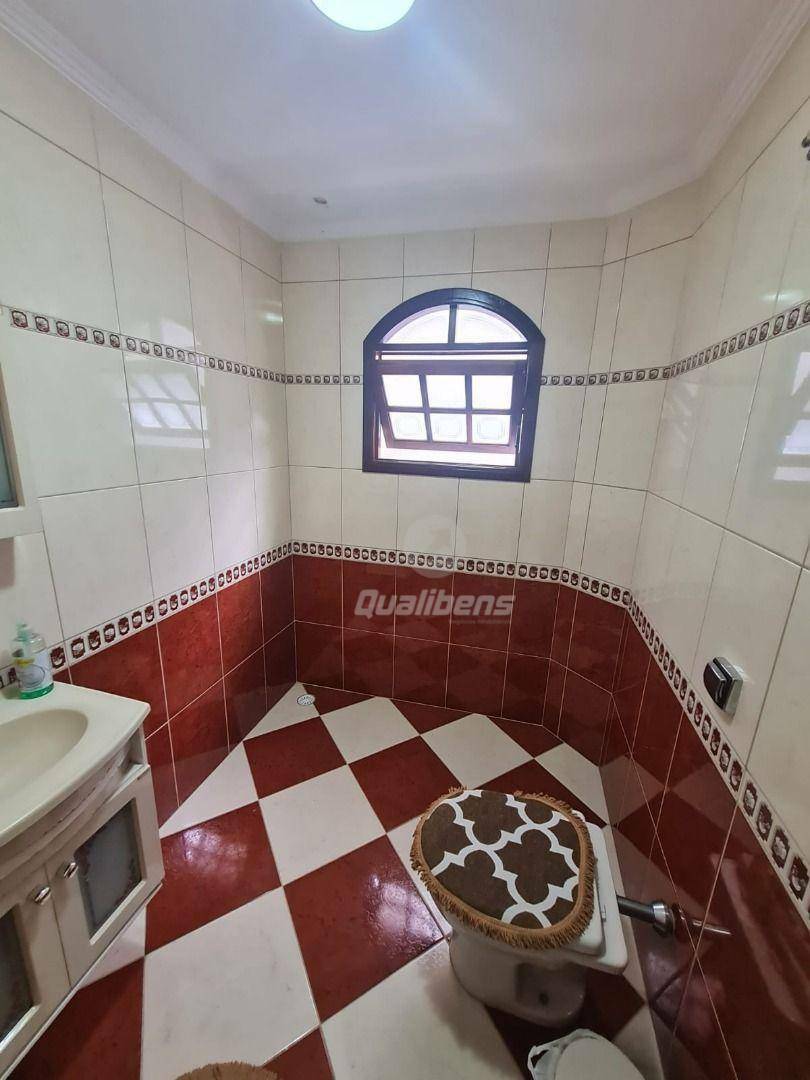 Sobrado à venda com 4 quartos, 234m² - Foto 18