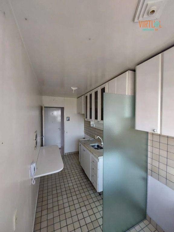 Apartamento à venda com 3 quartos, 65m² - Foto 10