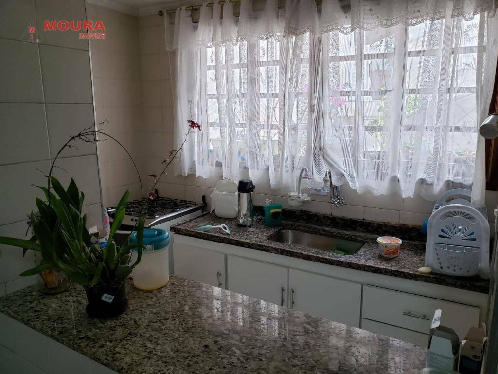 Sobrado à venda com 3 quartos, 140m² - Foto 11