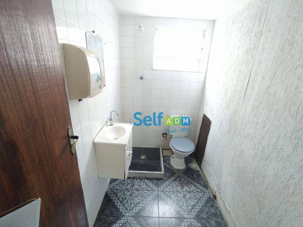 Apartamento para alugar com 5 quartos, 140m² - Foto 15