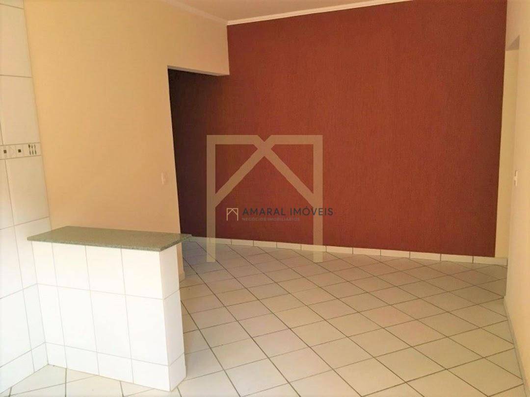 Casa à venda com 3 quartos, 150m² - Foto 9