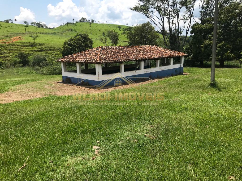 Fazenda à venda, 218m² - Foto 2