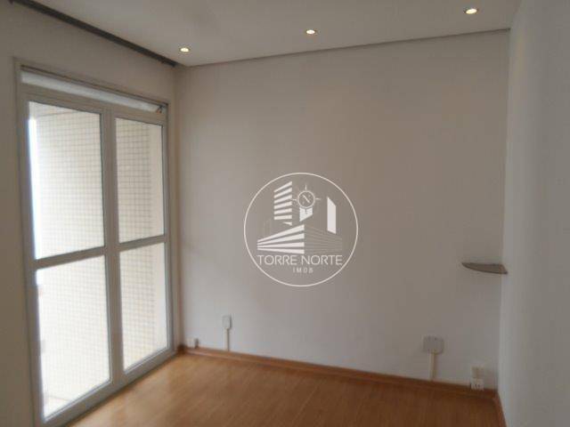 Apartamento à venda com 2 quartos, 76m² - Foto 10