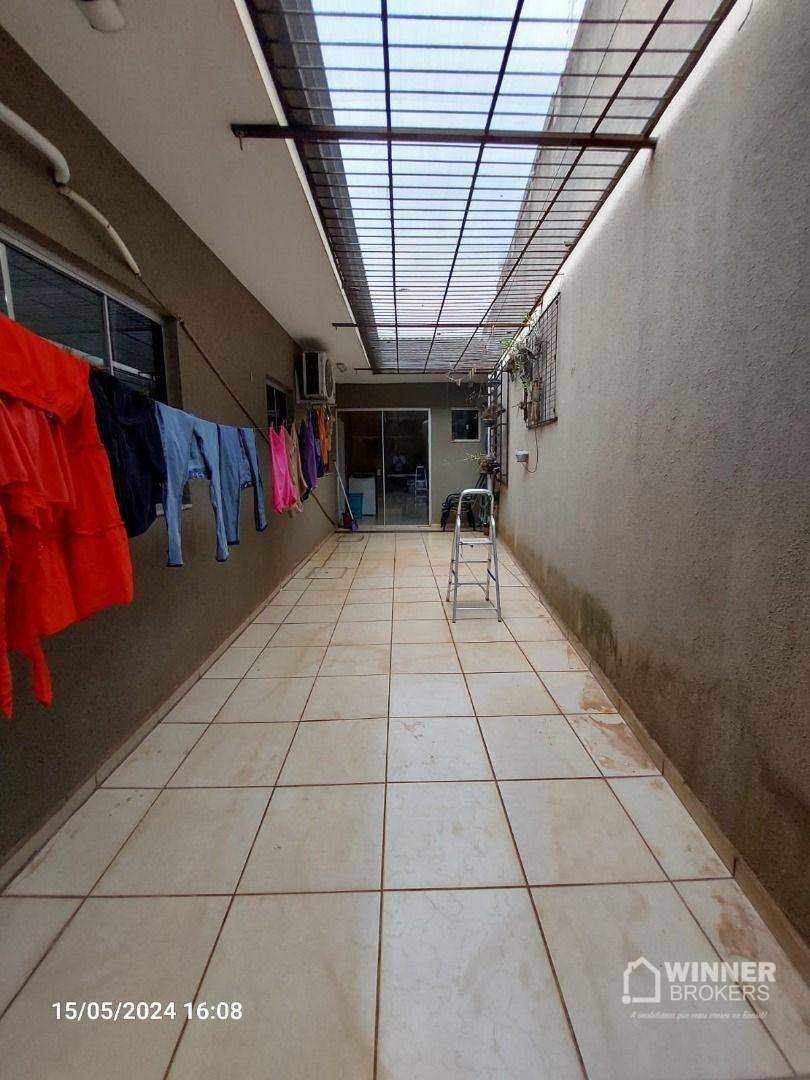 Casa à venda com 2 quartos, 169m² - Foto 10