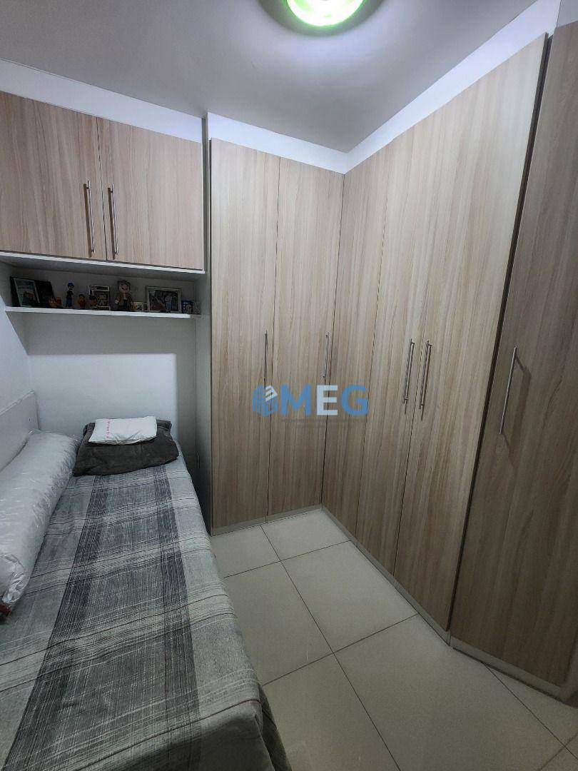 Apartamento à venda com 3 quartos, 67m² - Foto 11