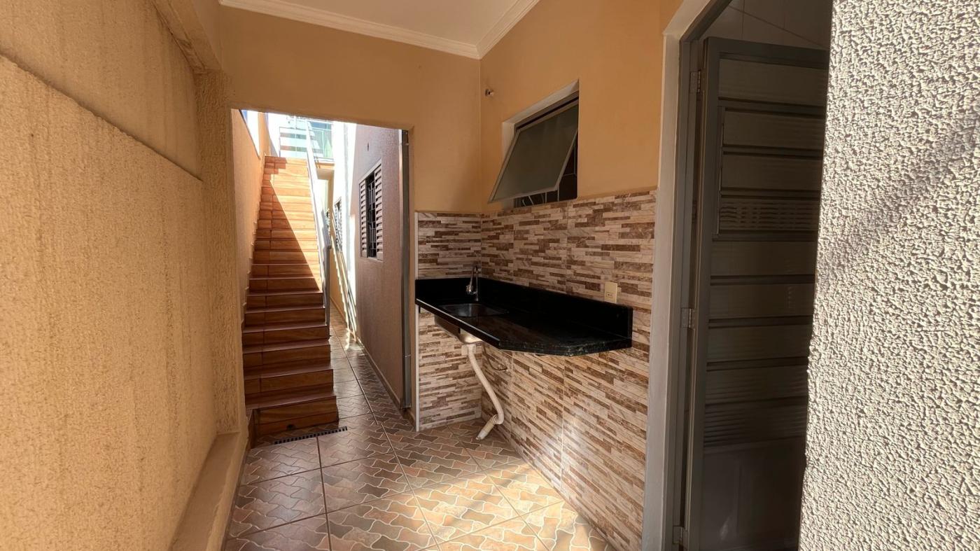 Casa à venda com 3 quartos, 125m² - Foto 16