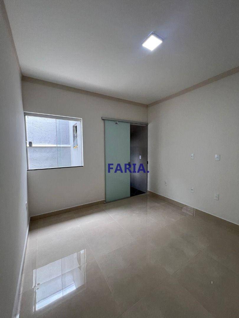 Casa à venda com 3 quartos, 114m² - Foto 7