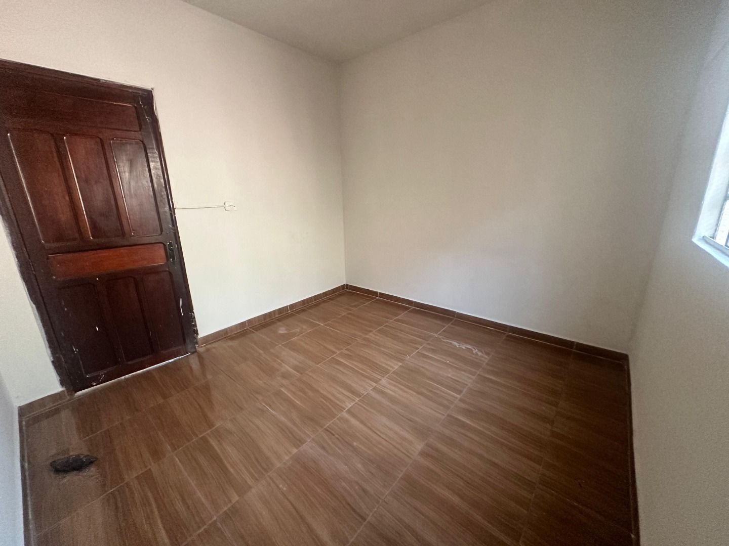 Casa para alugar com 2 quartos, 81m² - Foto 8