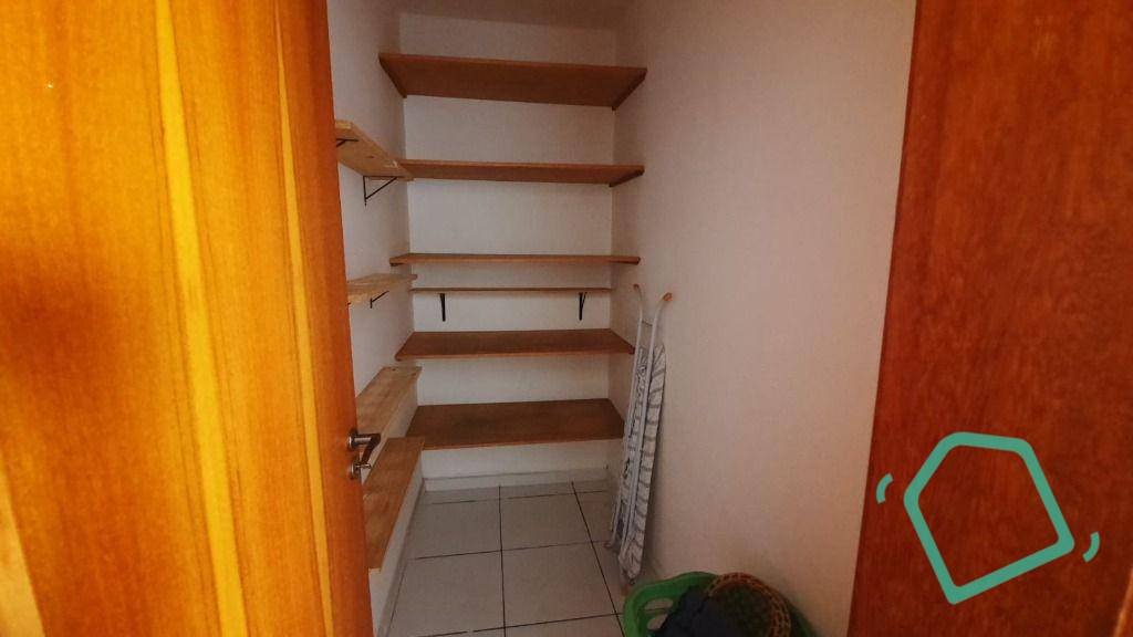 Casa de Condomínio à venda com 3 quartos, 300m² - Foto 21