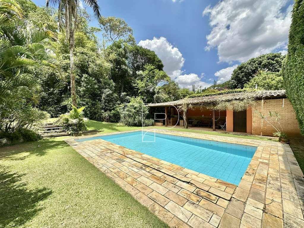 Casa de Condomínio à venda com 4 quartos, 417m² - Foto 2