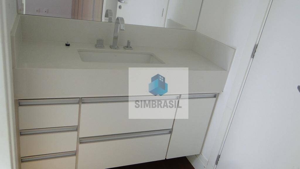 Apartamento à venda com 4 quartos, 151m² - Foto 19