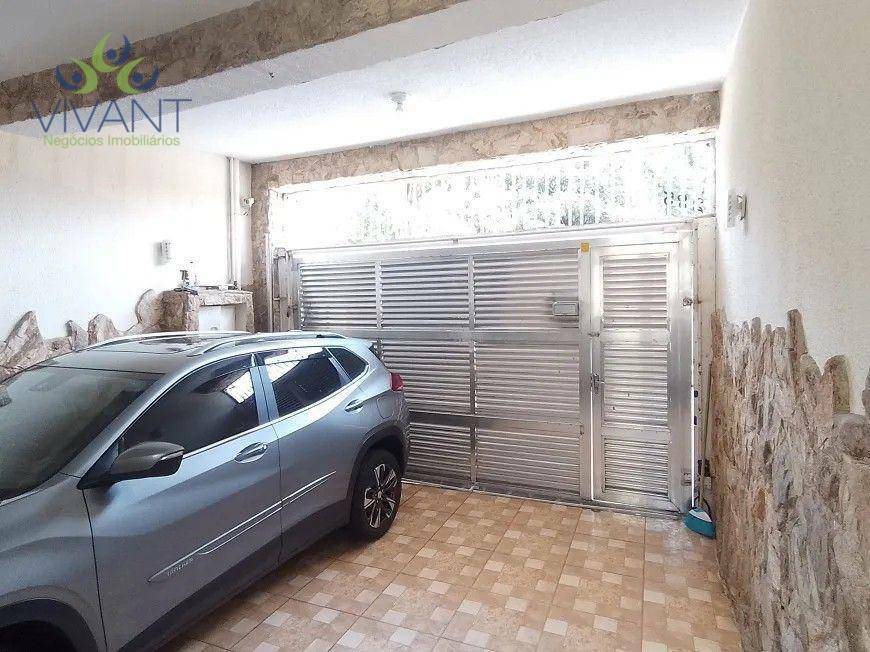 Casa à venda com 2 quartos, 185m² - Foto 1