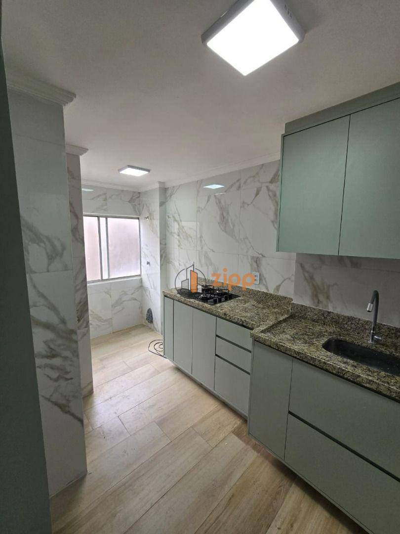 Apartamento à venda com 2 quartos, 62m² - Foto 7