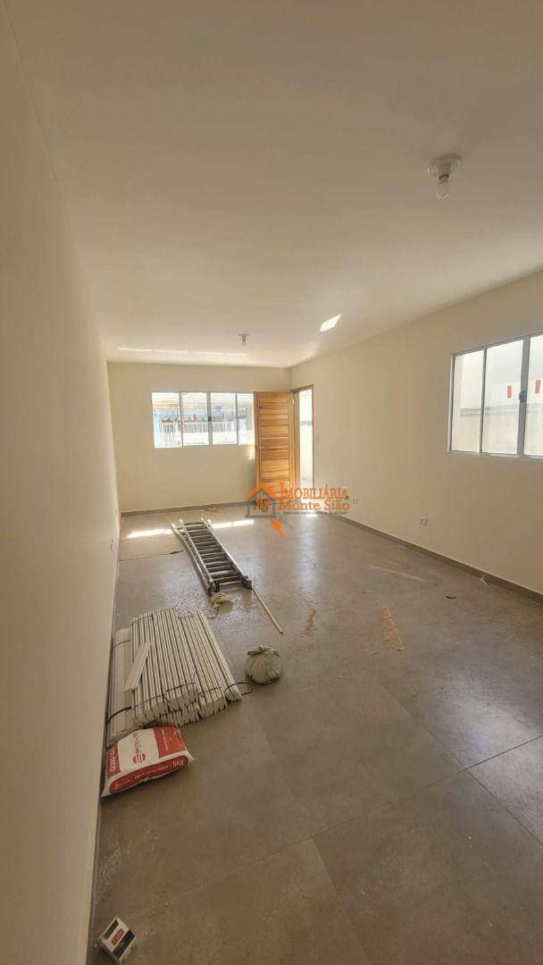 Sobrado à venda com 3 quartos, 140m² - Foto 1