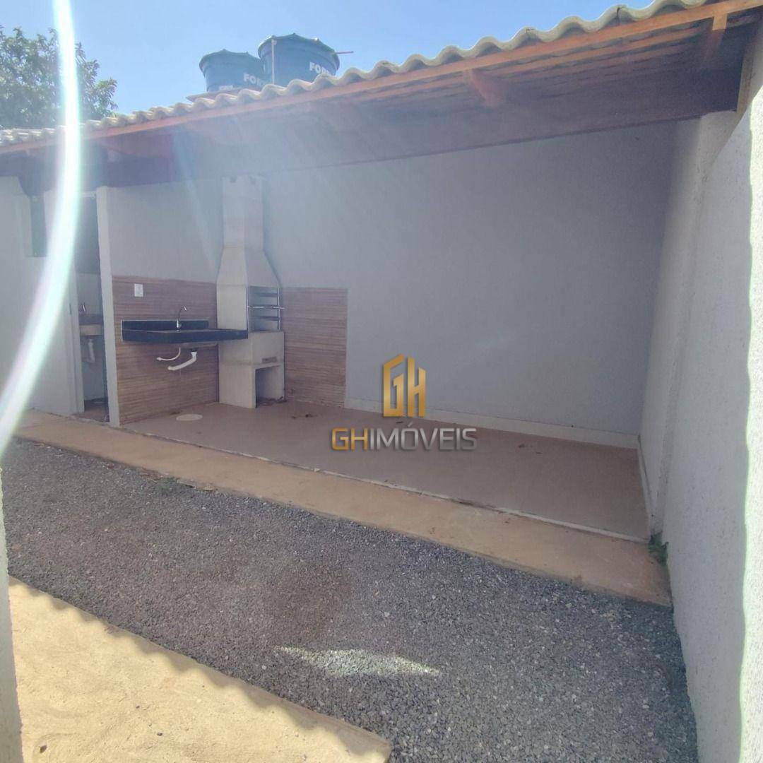 Casa à venda com 2 quartos, 100m² - Foto 9