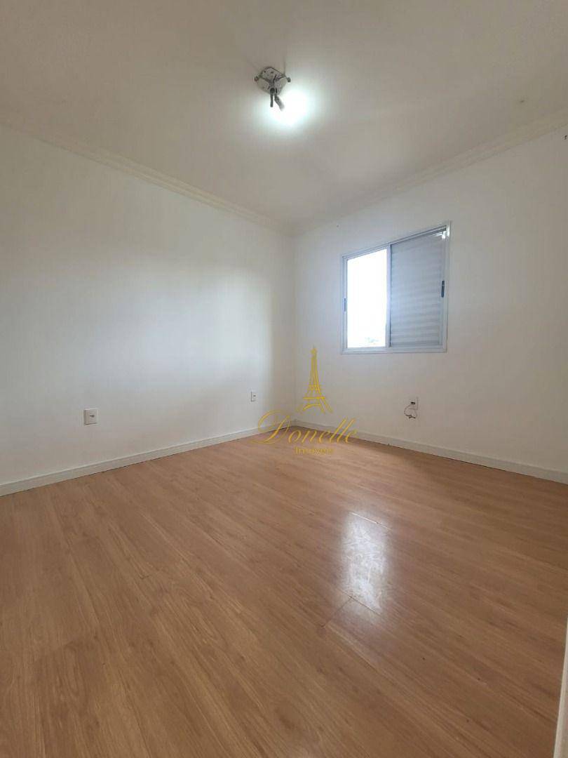 Apartamento à venda com 2 quartos, 65m² - Foto 9