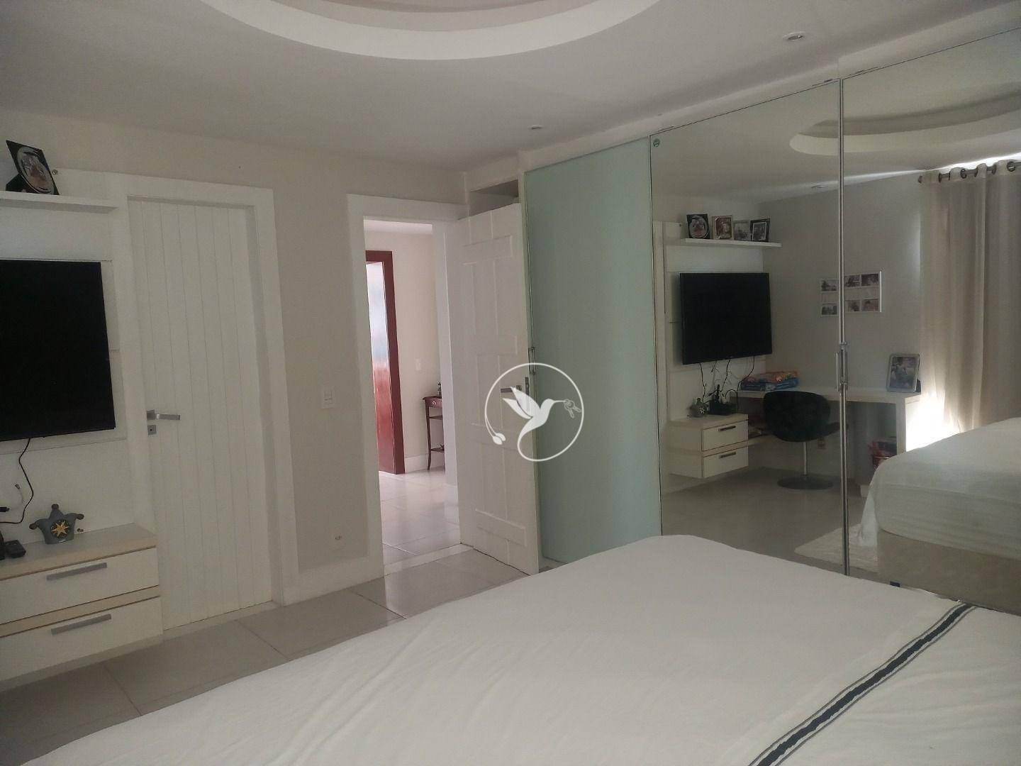 Casa à venda com 6 quartos, 580m² - Foto 44