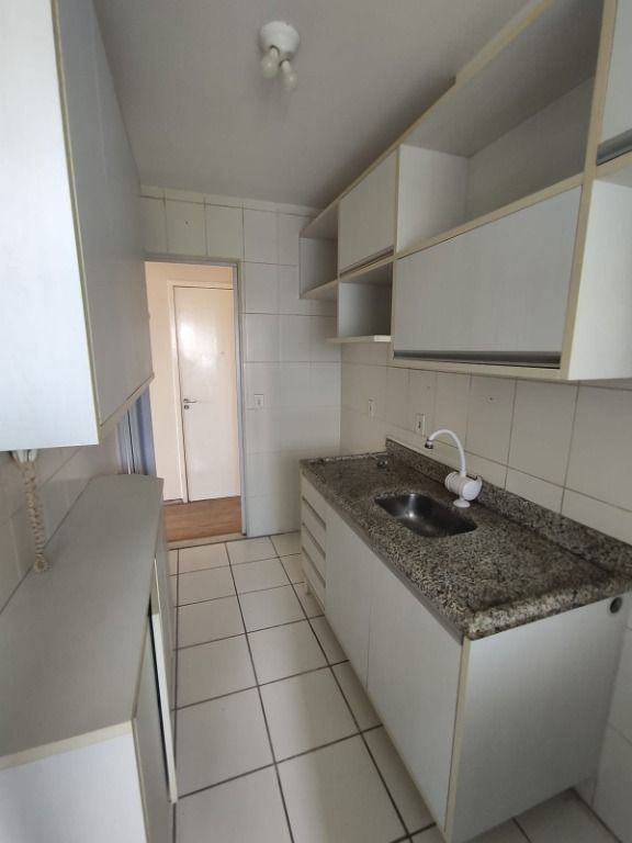 Apartamento à venda com 3 quartos, 63m² - Foto 8