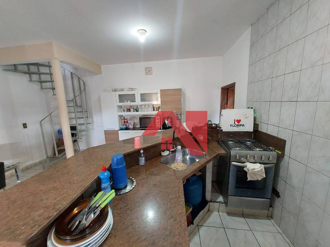 Sobrado à venda com 2 quartos, 136m² - Foto 14