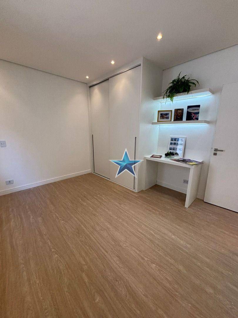 Apartamento à venda com 3 quartos, 124m² - Foto 10