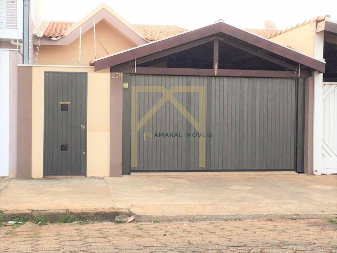 Casa à venda com 3 quartos, 150m² - Foto 1