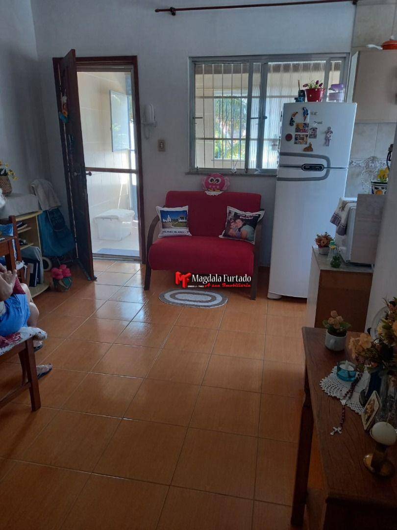 Casa à venda com 3 quartos, 155m² - Foto 7