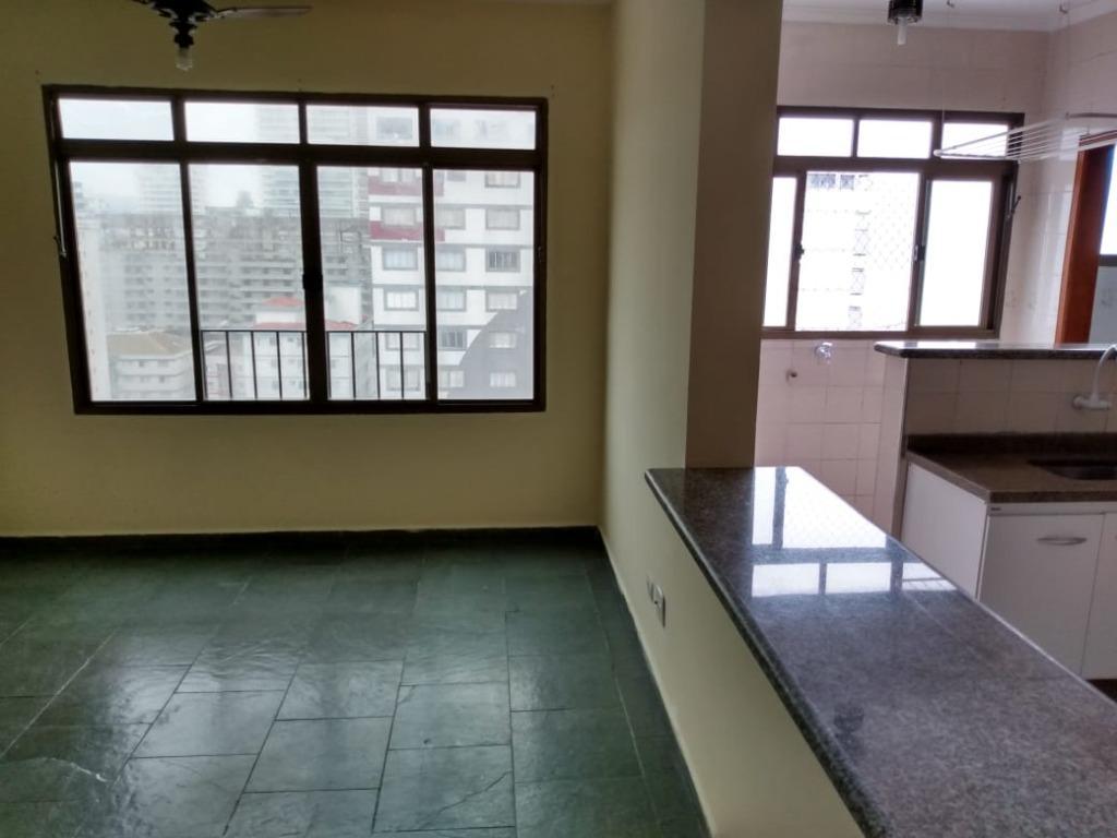 Apartamento à venda com 2 quartos, 70m² - Foto 5