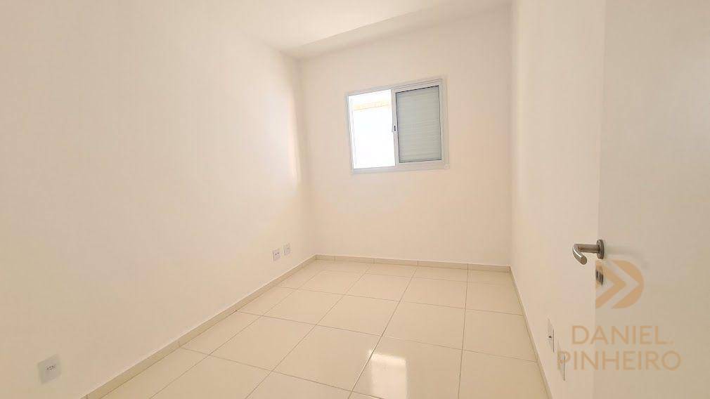 Apartamento à venda com 2 quartos, 66m² - Foto 11