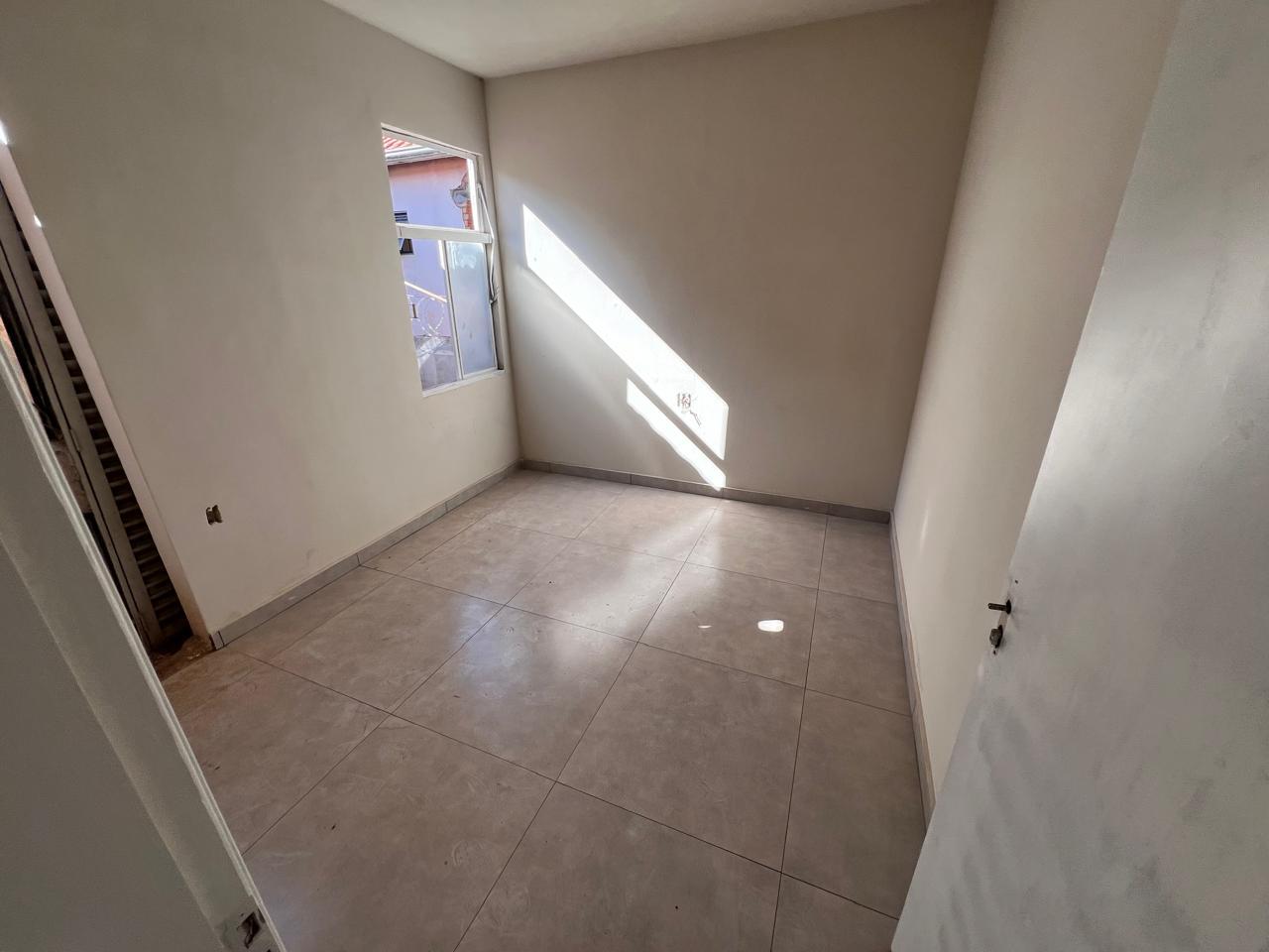 Casa à venda com 4 quartos, 166m² - Foto 8