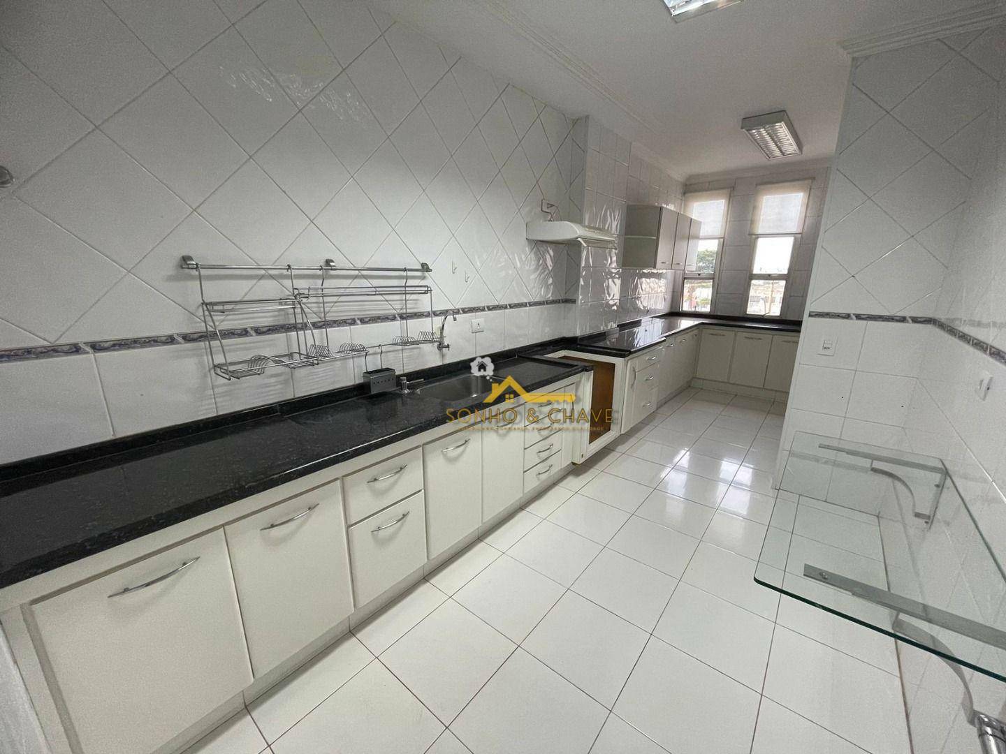 Apartamento à venda e aluguel com 3 quartos, 108m² - Foto 1