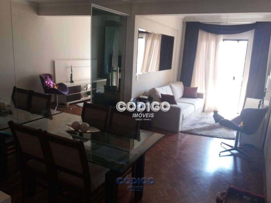 Apartamento à venda com 2 quartos, 74m² - Foto 2