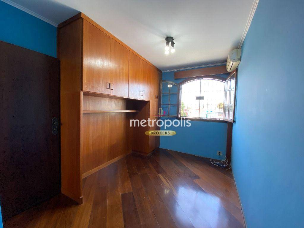 Sobrado à venda com 3 quartos, 300m² - Foto 10