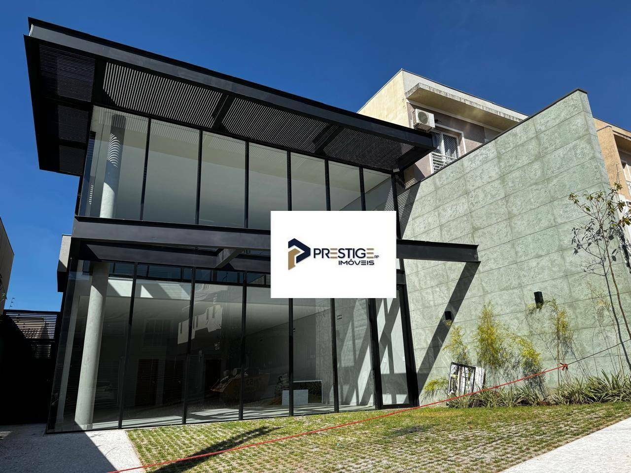 Loja-Salão para alugar, 272m² - Foto 1