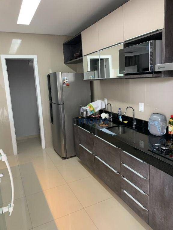 Casa de Condomínio à venda com 4 quartos, 208m² - Foto 16