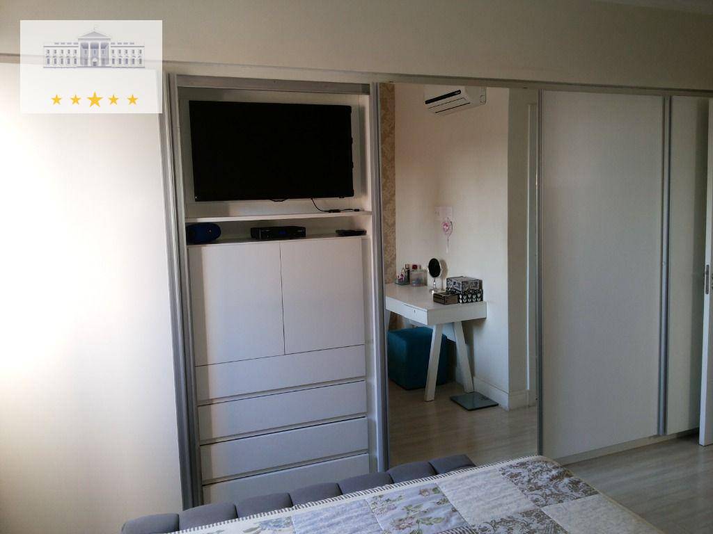 Apartamento à venda com 3 quartos, 110m² - Foto 4