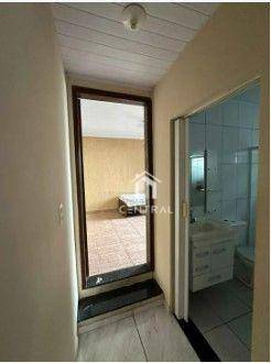 Casa à venda com 3 quartos, 180m² - Foto 3