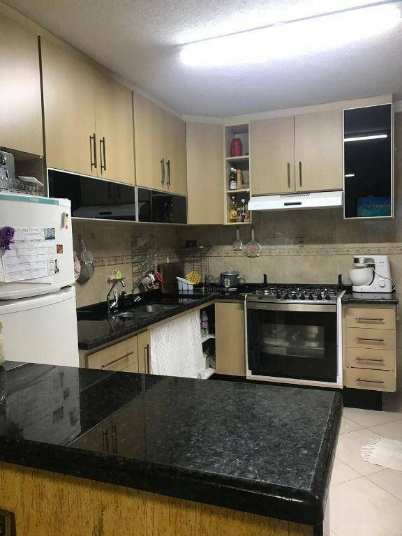 Sobrado à venda com 3 quartos, 225m² - Foto 9