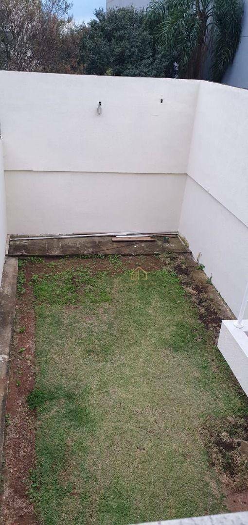 Sobrado à venda com 4 quartos, 300m² - Foto 7