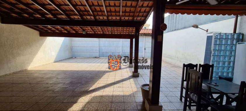 Sobrado à venda com 2 quartos, 285m² - Foto 15