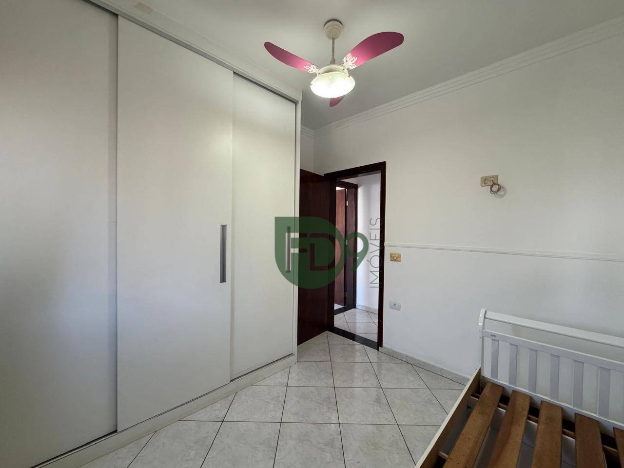 Casa à venda com 3 quartos, 181m² - Foto 15