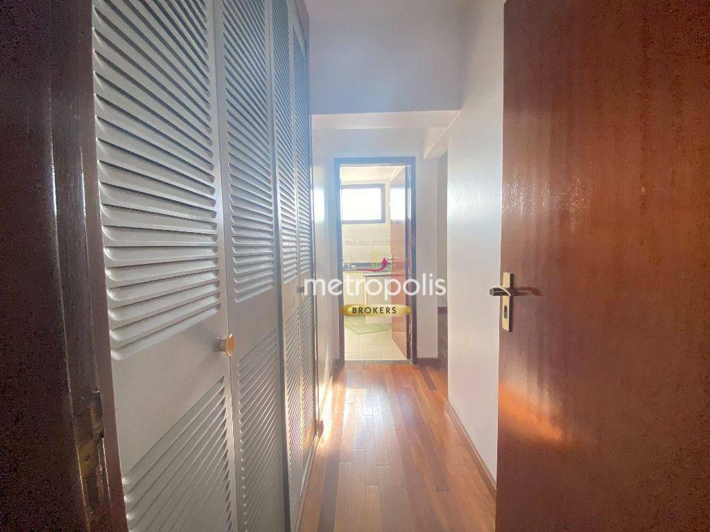 Apartamento à venda com 4 quartos, 203m² - Foto 35