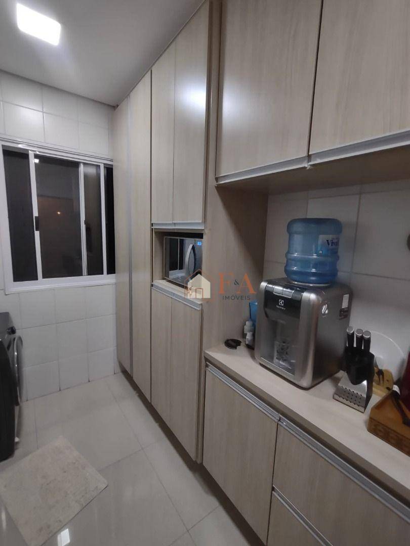 Apartamento à venda com 2 quartos, 56m² - Foto 6