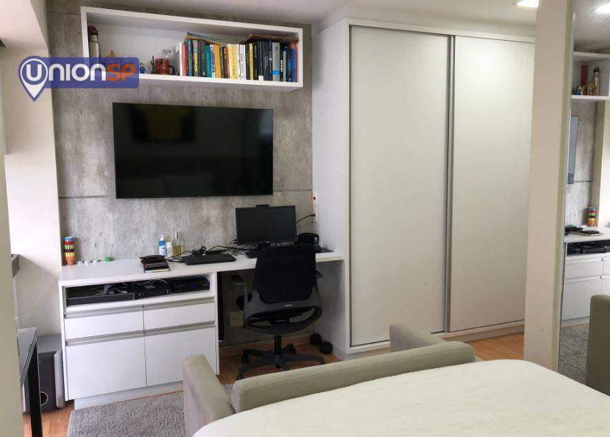 Apartamento à venda com 1 quarto, 27m² - Foto 2