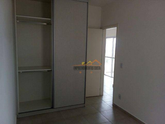 Apartamento à venda com 2 quartos, 57m² - Foto 12