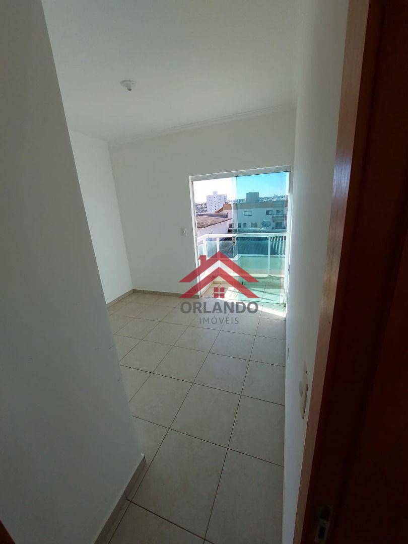 Apartamento à venda com 3 quartos, 174m² - Foto 8