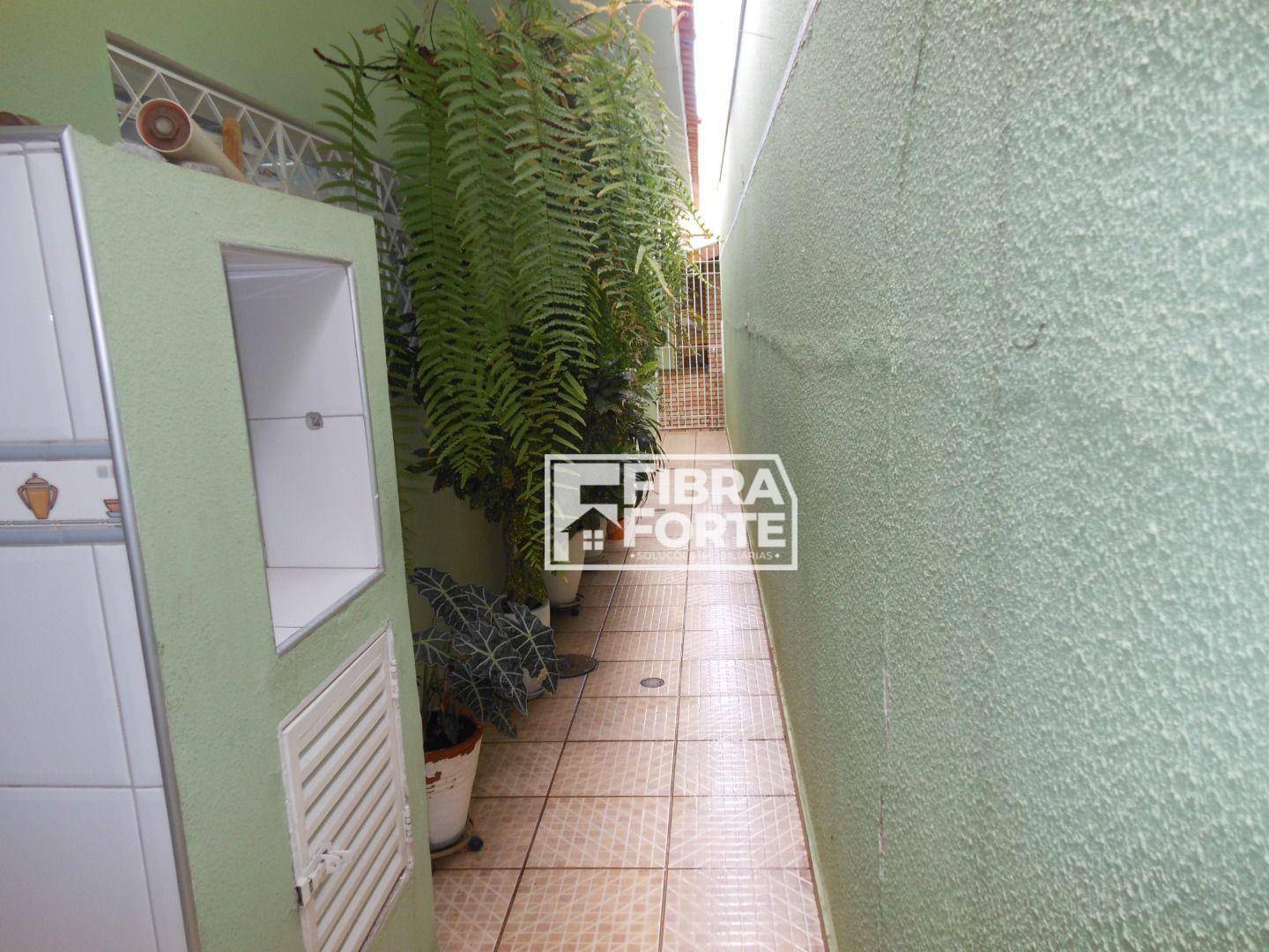 Casa à venda com 3 quartos, 178m² - Foto 24